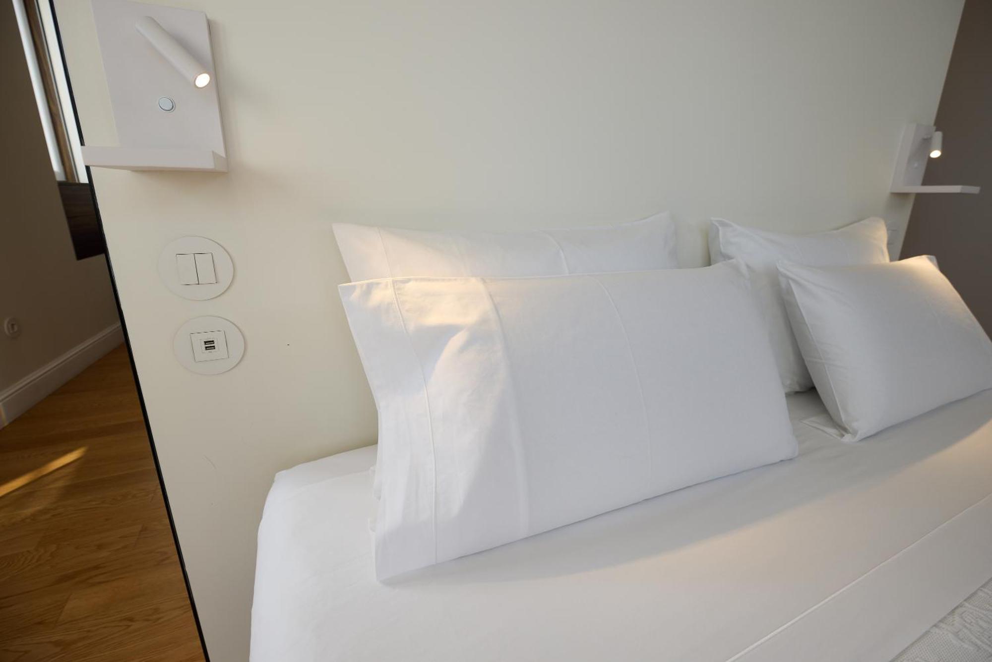 Flh Clerigos Luxury * Porto
