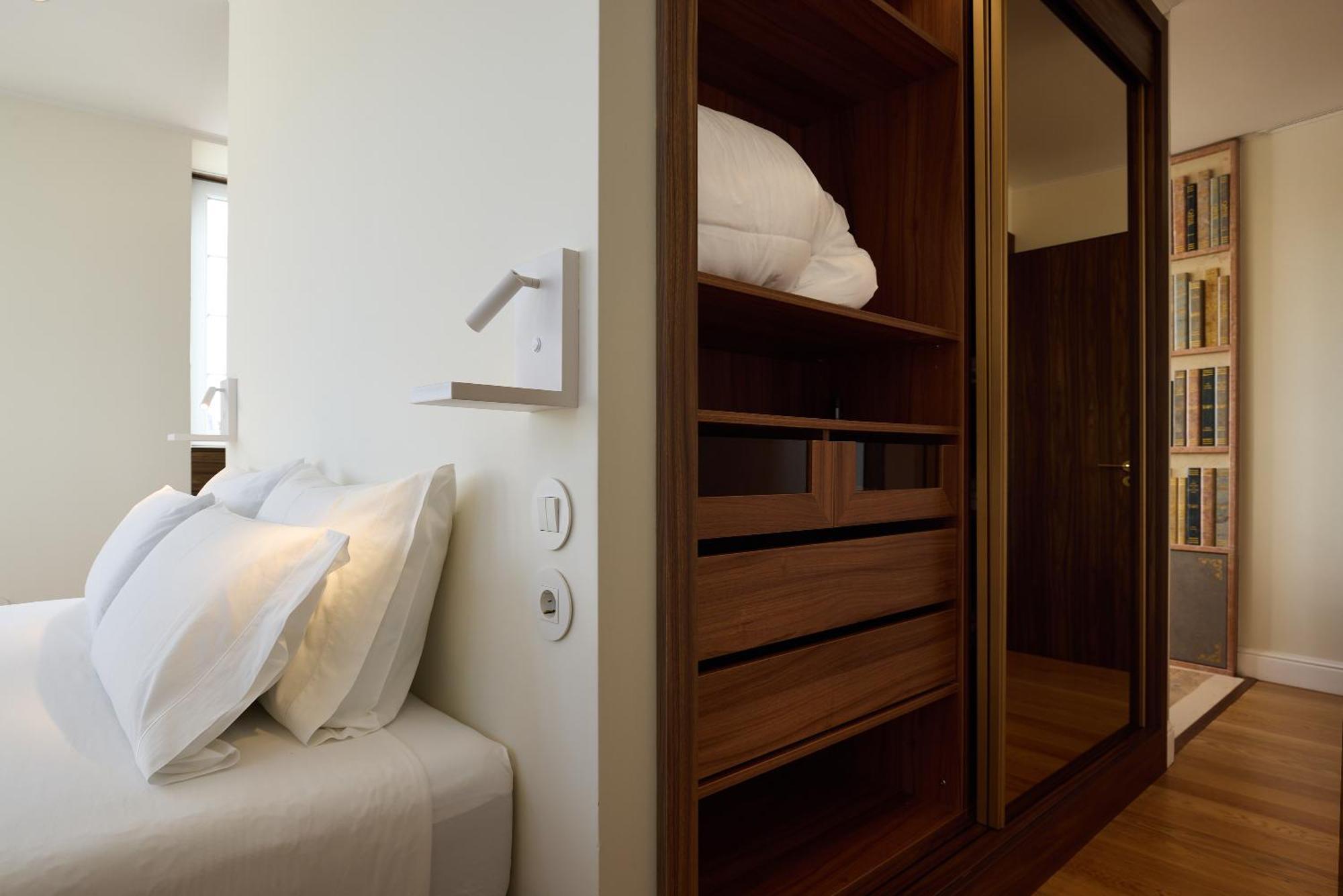 Flh Clerigos Luxury Porto
