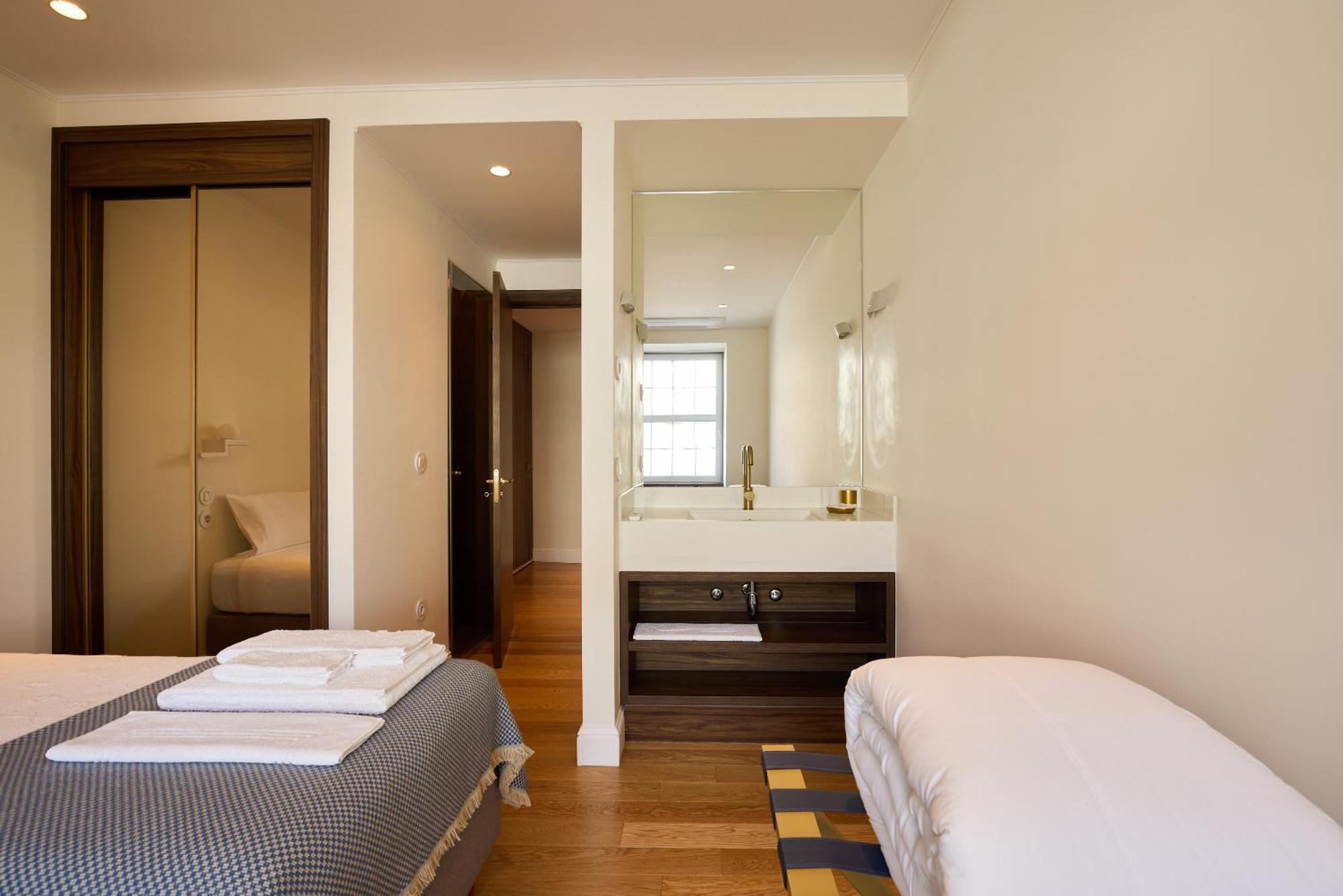 Flh Clerigos Luxury Porto